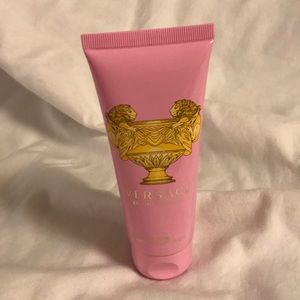 NWOT Versace Bright Crystal Perfumed Shower Gel